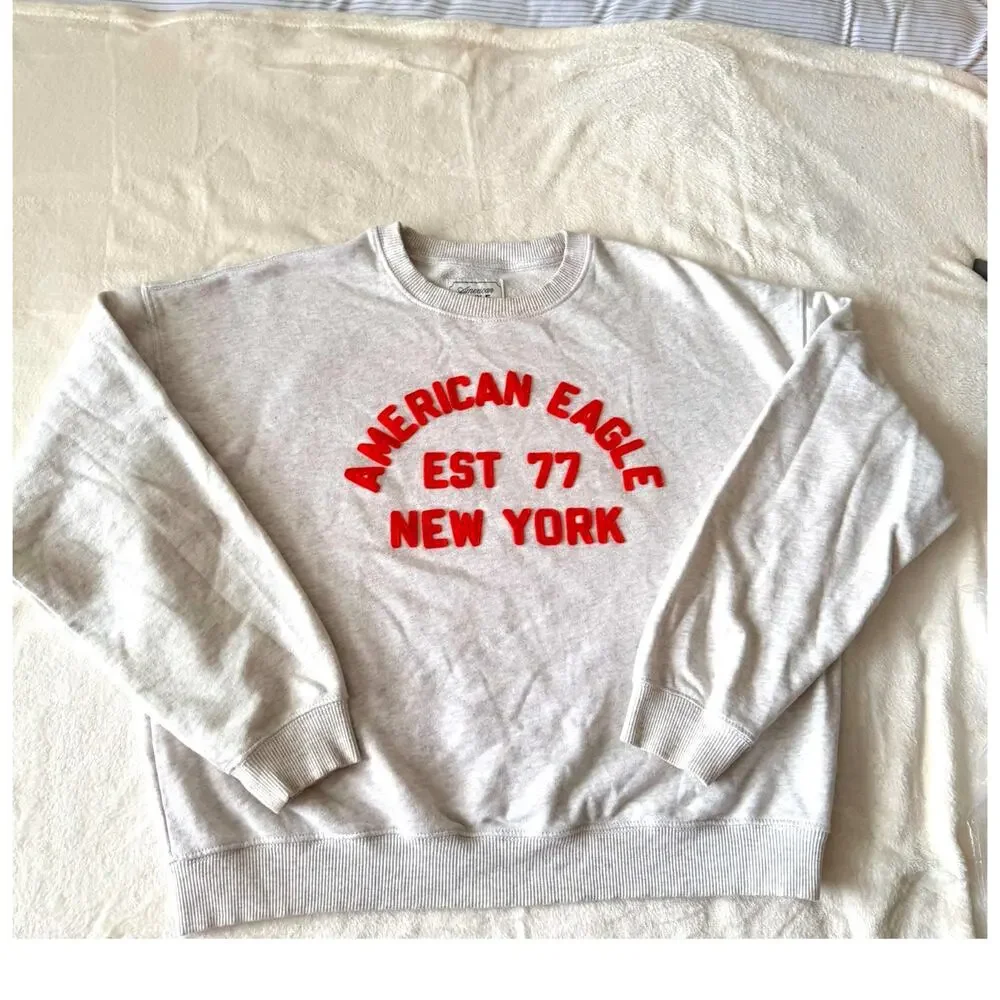 American Eagle Womens S Oversized Chenille Logo Sweatshirt Gray Red